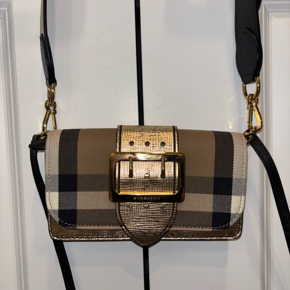 Burberry Belt Bag Crossbody Signature Check Gold Buckle w/ Dust Bag - Picture 16 of 16